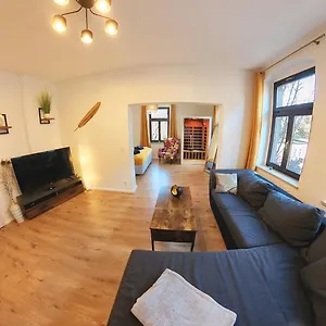 Federtraum Mit Sauna Sehr Gemuetlich, Neu Apartment Dresden
