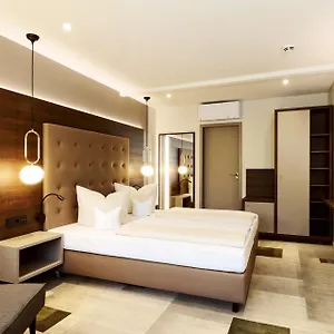 https://hotel-goldene-rose.hotelsheidelberg.net